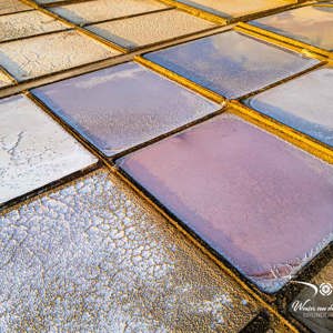 2025-10-25 - De kleuren werden steeds fraaier eind van de middag<br/>Salinas de Janubio - Yaiza - Spanje<br/>FC3582 - 6.7 mm - f/1.7, 1/320 sec, ISO 100