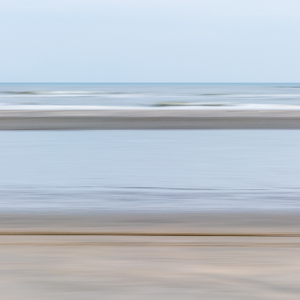 2017-08-08 - Beach Colours - zand, zee en lucht<br/>Ameland - Nederland<br/>Canon EOS 5D Mark III - 70 mm - f/22.0, 0.1 sec, ISO 100
