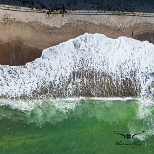 2023-06-19 - Abstract aan zee<br/>Berwick-upon-Tweed - Engeland<br/>FC3582 - 6.7 mm - f/1.7, 1/2500 sec, ISO 150