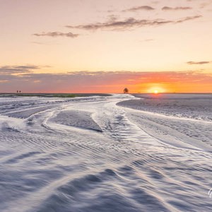 2026-08-05 - Zonsondergang bij het vogelwachterhuis op de Engelsmanplaat<br/>Engelsmanplaat in waddenzee - Lauwersoog - Nederland<br/>Canon EOS R5m2 - 22 mm - f/16.0, 0.1 sec, ISO 400