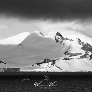 2017-01-02 - Sneeuw, ijsbergen en ruige bergen: Antarctica op en top<br/>Bransfield Strait - Antarctica<br/>Canon EOS 5D Mark III - 200 mm - f/8.0, 1/640 sec, ISO 200
