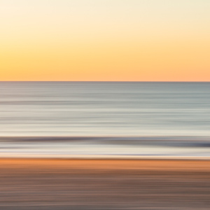 2013-08-13 - Beach Colours - zonsondergang  VII<br/>Strand - Morondava - Madagascar<br/>Canon EOS 7D - 50 mm - f/18.0, 0.25 sec, ISO 100